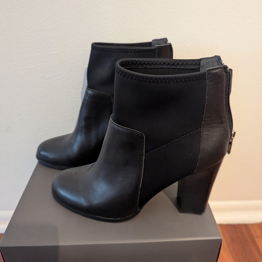 Adrienne Vittadini Black Ankle Boots